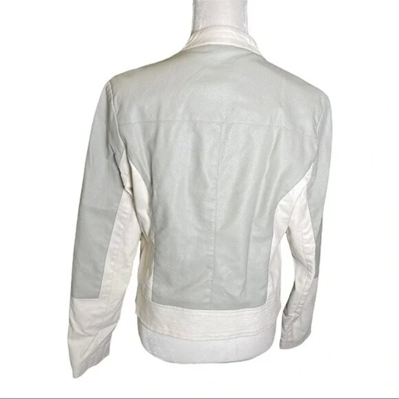 “COLLECTION BY BERNARDO” WOMAN’S FAUX LEATHER & SNAKE SKIN MOTO JACKET – LARGE - Picture 15 of 15